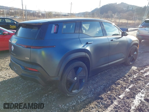 2023 Fisker Ocean One z VIN VCF1ZBU29PG005796, wystawiony jako IAAI lot #41136320 z przebiegiem 14 032 mil mil oraz . Historia ofert i sprzedaży dostępna na DreamBid. Obrazek 4.