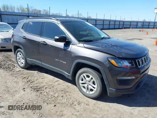 2019 Jeep Compass Sport with VIN 3C4NJCAB0KT613116, listed as a IAAI auction lot 39002435 with 59,805 mi miles and . Bid and sale history available at DreamBid. Image 1.