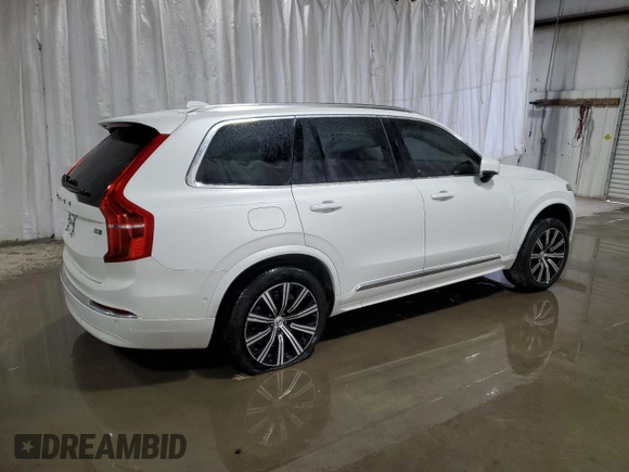 2024 Volvo XC90 Plus Bright Theme with VIN YV4L12PE2R1242512, listed as a Copart auction lot 89065235 with 18,029 mi miles and Clean Title. Bid and sale history available at DreamBid. Image 3.
