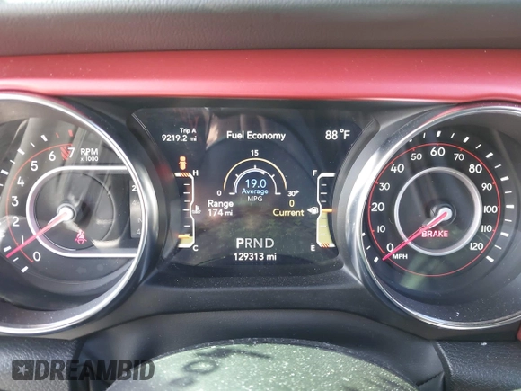 2022 Jeep Wrangler Unlimited Rubicon with VIN 1C4HJXFG8NW130156, listed as a IAAI auction lot 42004630 with 129,313 mi miles and . Bid and sale history available at DreamBid. Image 7.