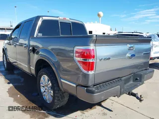2012 Ford F-150 XL z VIN 1FTFW1CT4CFB08837, wystawiony jako IAAI lot #41320308 z przebiegiem 88 561 mil mil oraz . Historia ofert i sprzedaży dostępna na DreamBid. Obrazek 3.