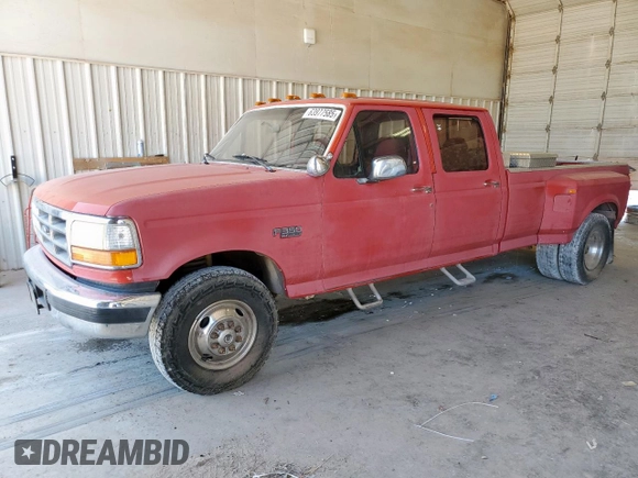 1995 Ford F-350 with VIN 1FTJW35F5SEA46141, listed as a Copart auction lot 63977585 with 386,819 mi miles and Salvage title. Bid and sale history available at DreamBid. Image 1.