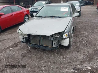 1998 Toyota Camry LE z VIN 4T1BG22KXWU202064, wystawiony jako IAAI lot #42294073 z przebiegiem 245 032 mil mil oraz . Historia ofert i sprzedaży dostępna na DreamBid. Obrazek 12.