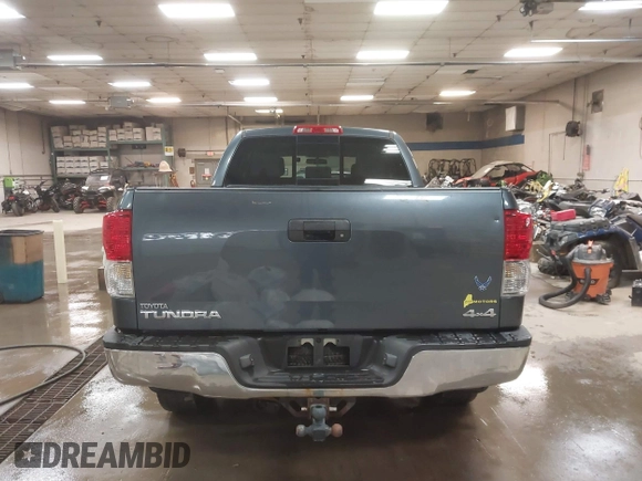 2010 Toyota Tundra 4WD Truck with VIN 5TFUM5F16AX006879, listed as a IAAI auction lot 40447273 with 219,498 mi miles. Bid and sale history available at carsss.com. Image 16.