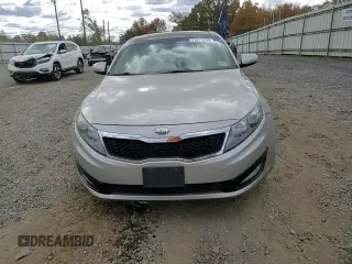 2013 Kia Optima EX с VIN 5XXGN4A71DG231996, выставлен на аукционе Copart как лот 75771594 с пробегом 135 278 миль миль и Списание • Salvage title. История ставок и продаж доступна на DreamBid. Изображение 11.