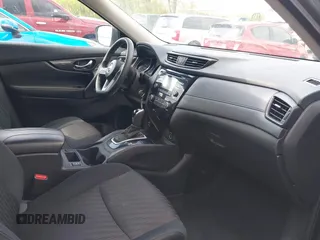 2017 Nissan Rogue SL z VIN 5N1AT2MT2HC869894, wystawiony jako IAAI lot #42109512 z przebiegiem 110 174 mil mil oraz . Historia ofert i sprzedaży dostępna na DreamBid. Obrazek 5.