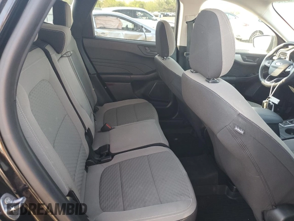 2022 Ford Escape SE with VIN 1FMCU9G65NUB22946, listed as a Copart auction lot 53645415 with 31,167 mi miles and Salvage Title. Bid and sale history available at DreamBid. Image 11.