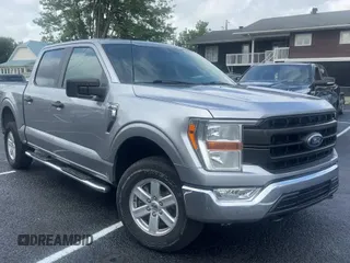 2021 Ford F-150 XL z VIN 1FTEW1EB6MFC83351, wystawiony jako Copart lot #69074365 z przebiegiem 67 092 mil mil oraz Czysty tytuł • Clean title. Historia ofert i sprzedaży dostępna na DreamBid. Obrazek 11.