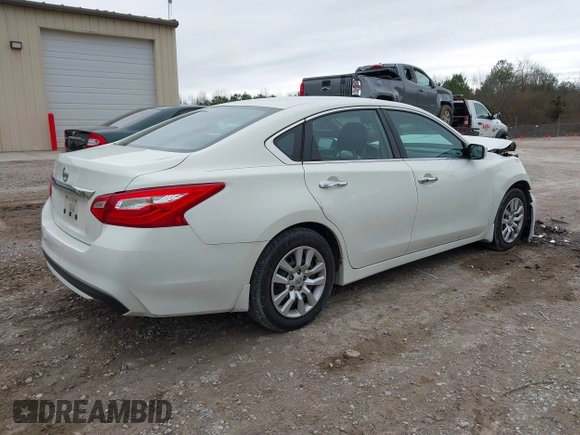 2016 Nissan Altima S z VIN 1N4AL3AP2GC239119, wystawiony jako IAAI lot #41533149 z przebiegiem 127 552 mil mil oraz . Historia ofert i sprzedaży dostępna na DreamBid. Obrazek 4.