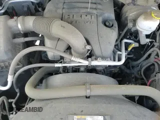 2019 Ram 1500 Tradesman с VIN 3C6RR7KT9KG723302, выставлен на аукционе Copart как лот 53385875 с пробегом 72 636 миль миль и Списание • Salvage title. История ставок и продаж доступна на DreamBid. Изображение 13.