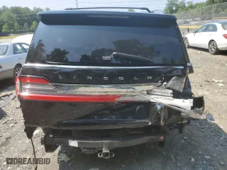 2018 Lincoln Navigator L Reserve with VIN 5LMJJ3LT2JEL21978, listed as a Copart auction lot 63796354 with 64,578 mi miles and Salvage Title. Bid and sale history available at carsss.com. Image 6.