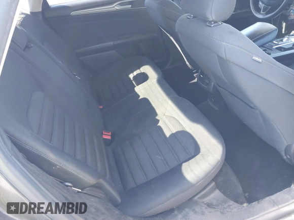 2019 Ford Fusion SE with VIN 3FA6P0HD5KR176497, listed as a IAAI auction lot 41633087 with 103,876 mi miles and . Bid and sale history available at carsss.com. Image 8.