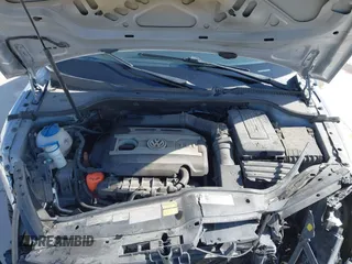 2012 Volkswagen Eos Komfort with VIN WVWBW7AH5CV005738, listed as a IAAI auction lot 41619744 with 131,340 mi miles and . Bid and sale history available at DreamBid. Image 10.