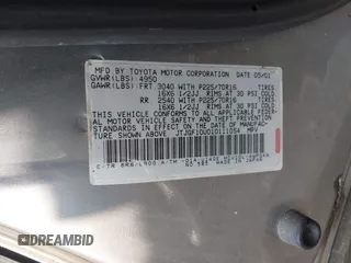 2001 Lexus RX 300 z VIN JTJGF10U010111054, wystawiony jako IAAI lot #42467685 z przebiegiem 269 131 mil mil oraz . Historia ofert i sprzedaży dostępna na DreamBid. Obrazek 9.