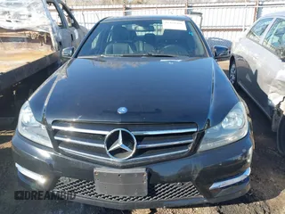 2014 Mercedes-Benz C-Class C 250 Sport with VIN WDDGF4HB6ER320555, listed as a IAAI auction lot 41339486 with 77,886 mi miles. Bid and sale history available at carsss.com. Image 12.