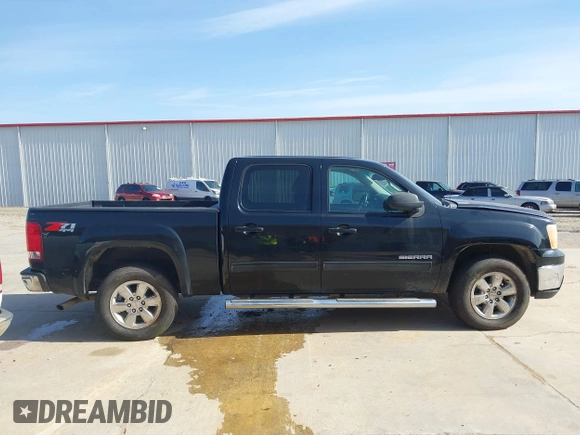 2013 GMC Sierra 1500 SLT with VIN 3GTP2WE71DG146605, listed as a IAAI auction lot 41334159 with 224,640 mi miles and . Bid and sale history available at DreamBid. Image 13.