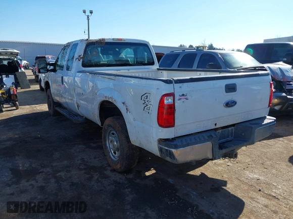 2014 Ford F-250 XL z VIN 1FT7X2B67EEB13106, wystawiony jako IAAI lot #41337143 z przebiegiem 116 625 mil mil oraz . Historia ofert i sprzedaży dostępna na DreamBid. Obrazek 3.