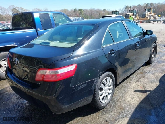 2009 Toyota Camry with VIN 4T1BE46K29U302093, listed as a IAAI auction lot 41908909 with 261,571 mi miles. Bid and sale history available at carsss.com. Image 4.