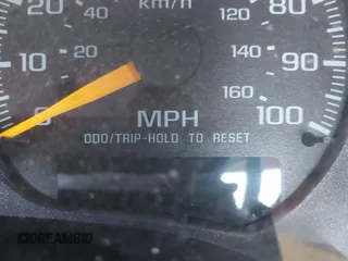 2000 GMC Sonoma SLS z VIN 1GTCS19W5Y8227668, wystawiony jako IAAI lot #41834733 z przebiegiem Nie podano mil oraz . Historia ofert i sprzedaży dostępna na DreamBid. Obrazek 16.