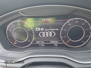2018 Audi Q5 Premium Plus z VIN WA1BNAFY7J2211340, wystawiony jako IAAI lot #42187313 z przebiegiem 162 113 mil mil oraz . Historia ofert i sprzedaży dostępna na DreamBid. Obrazek 7.