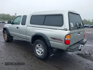 2004 Toyota Tacoma with VIN 5TEWN72N64Z417738, listed as a IAAI auction lot 42202003 with 203,505 mi miles and . Bid and sale history available at DreamBid. Image 3.