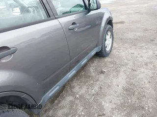 2011 Ford Escape XLS with VIN 1FMCU9C73BKC51595, listed as a IAAI auction lot 42266748 with 204,043 mi miles and . Bid and sale history available at DreamBid. Image 14.