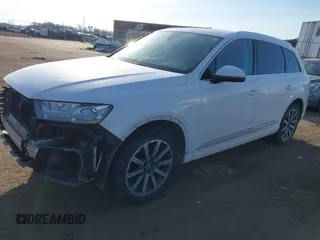 2017 Audi Q7 Premium Plus z VIN WA1LAAF75HD016214, wystawiony jako IAAI lot #41775329 z przebiegiem 87 049 mil mil oraz . Historia ofert i sprzedaży dostępna na DreamBid. Obrazek 17.