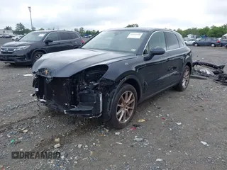 2022 Porsche Cayenne Turbo S E-Hybrid с VIN WP1AA2AY3NDA00204, выставлен на аукционе IAAI как лот 42257548 с пробегом 45 330 миль миль и . История ставок и продаж доступна на DreamBid. Изображение 2.