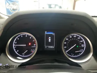 2024 Toyota Camry LE z VIN 4T1C11AK7RU221810, wystawiony jako Copart lot #57886175 z przebiegiem 31 492 mil mil oraz Czysty tytuł • Clean title. Historia ofert i sprzedaży dostępna na DreamBid. Obrazek 9.