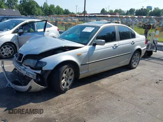 2002 BMW 3 Series 325xi with VIN WBAEU33442PH85336, listed as a IAAI auction lot 42471976 with 253,076 mi miles and . Bid and sale history available at DreamBid. Image 2.