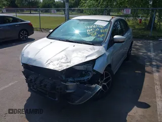 2015 Ford Focus SE with VIN 1FADP3F25FL381008, listed as a IAAI auction lot 42413322 with 106,353 mi miles and . Bid and sale history available at DreamBid. Image 17.