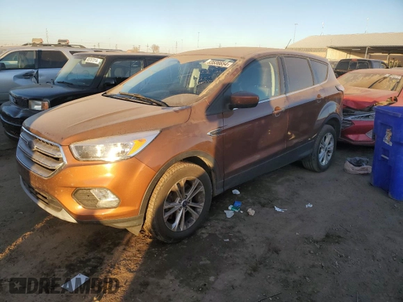 2017 Ford Escape SE with VIN 1FMCU9GD7HUE89317, listed as a Copart auction lot 83536654 with 121,939 mi miles and Clean Title. Bid and sale history available at carsss.com. Image 1.