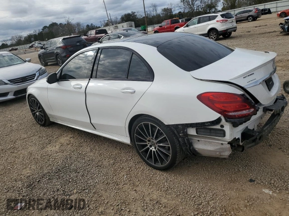 2018 Mercedes-Benz C 300 z VIN 55SWF4JB6JU260145, wystawiony jako Copart lot #48484165 z przebiegiem 44 144 mil mil oraz Szkoda całkowita • Salvage title. Historia ofert i sprzedaży dostępna na DreamBid. Obrazek 2.
