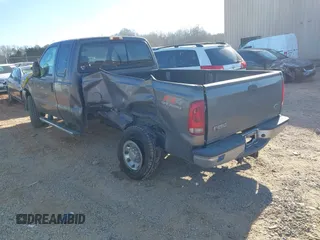 2004 Ford F-250 XL z VIN 1FTNX21P24EC73569, wystawiony jako IAAI lot #41446949 z przebiegiem 287 828 mil mil oraz . Historia ofert i sprzedaży dostępna na DreamBid. Obrazek 3.