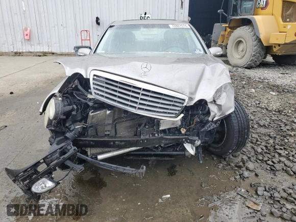 2004 Mercedes-Benz E-Class 3.2L with VIN WDBUF82J34X161443, listed as a Copart auction lot 72807674 with 197,204 mi miles and Salvage Title. Bid and sale history available at carsss.com. Image 5.