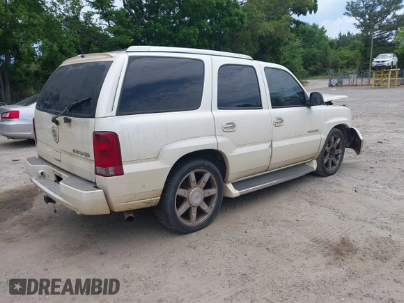 2003 Cadillac Escalade с VIN 1GYEC63T83R134948, выставлен на аукционе IAAI как лот 42321391 с пробегом 289 207 миль миль и . История ставок и продаж доступна на DreamBid. Изображение 4.