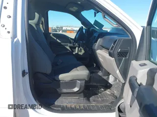 2018 Ford F-150 XL with VIN 1FTMF1CB6JKE06101, listed as a IAAI auction lot 41411228 with 34,612 mi miles. Bid and sale history available at carsss.com. Image 5.