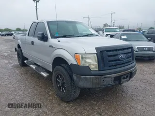 2010 Ford F-150 XL with VIN 1FTEX1CW9AFA31169, listed as a IAAI auction lot 41746333 with 171,001 mi miles. Bid and sale history available at carsss.com. Image 1.