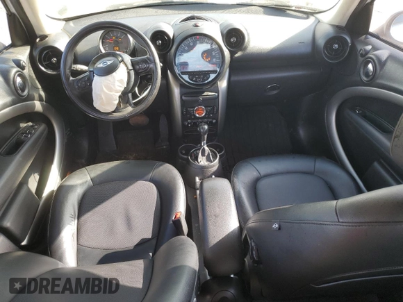 2016 MINI Countryman with VIN WMWZB3C50GWR49868, listed as a Copart auction lot 45771525 with 107,823 mi miles and Salvage title. Bid and sale history available at DreamBid. Image 8.