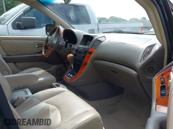 2003 Lexus RX 300 z VIN JTJGF10U530162469, wystawiony jako IAAI lot #42257609 z przebiegiem 238 259 mil mil oraz . Historia ofert i sprzedaży dostępna na DreamBid. Obrazek 5.