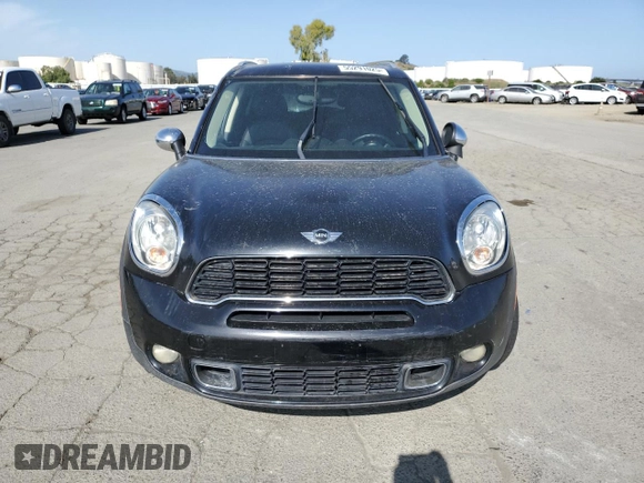 2012 MINI Countryman S z VIN WMWZC3C58CWL85765, wystawiony jako Copart lot #55291025 z przebiegiem 188 894 mil mil oraz Szkody całkowita. Historia ofert i sprzedaży dostępna na DreamBid. Obrazek 5.