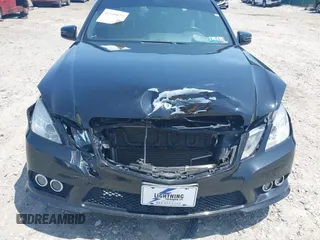 2010 Mercedes-Benz E 350 Luxury with VIN WDDHF8HBXAA102641, listed as a IAAI auction lot 42549879 with 199,517 mi miles and . Bid and sale history available at DreamBid. Image 6.