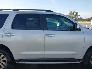 2008 Toyota Sequoia Platinum with VIN 5TDZY67A78S007926, listed as a IAAI auction lot 41809919 with 291,351 mi miles. Bid and sale history available at carsss.com. Image 13.