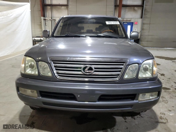 2003 Lexus LX 470 with VIN JTJHT00W333535208, listed as a Copart auction lot 88212525 with 147,083 mi miles and Clean Title. Bid and sale history available at carsss.com. Image 5.