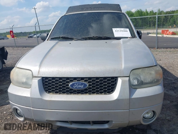 2007 Ford Escape Limited z VIN 1FMCU04167KA09610, wystawiony jako IAAI lot #42110400 z przebiegiem 250 550 mil mil oraz . Historia ofert i sprzedaży dostępna na DreamBid. Obrazek 5.