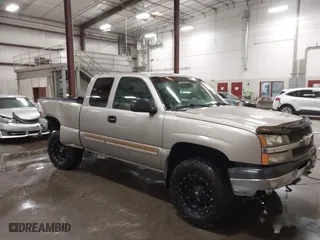 2003 Chevrolet Silverado 1500 LS with VIN 2GCEK19T831224273, listed as a IAAI auction lot 41793779 with 171,058 mi miles. Bid and sale history available at carsss.com. Image 1.