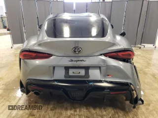 2021 Toyota GR Supra 2.0 with VIN WZ1DB2C08MW043542, listed as a Copart auction lot 37326944 with 32,140 mi miles and Clean Title. Bid and sale history available at carsss.com. Image 6.