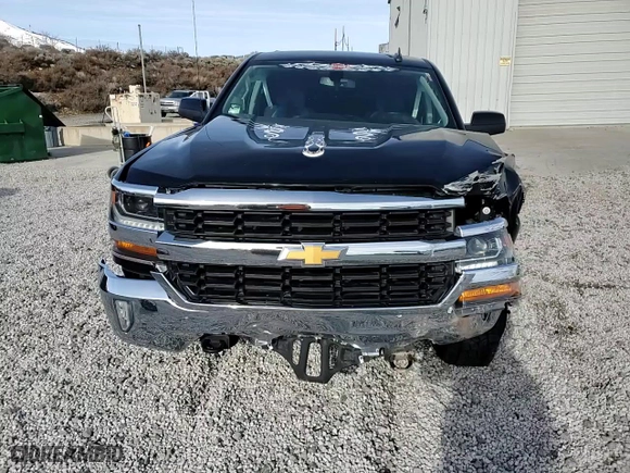 2018 Chevrolet Silverado 1500 LT with VIN 3GCUKRER9JG422014, listed as a Copart auction lot 46372425 with 103,833 mi miles and Salvage Title. Bid and sale history available at carsss.com. Image 11.