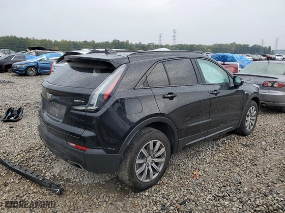 2023 Cadillac XT4 FWD Sport with VIN 1GYFZER48PF155576, listed as a Copart auction lot 77071994 with 47,539 mi miles and Salvage Title. Bid and sale history available at carsss.com. Image 3.