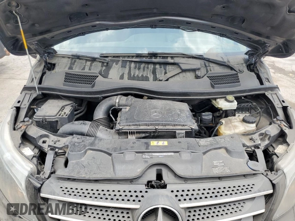 2018 Mercedes-Benz Metris Passenger with VIN WD4PG2EE0J3491511, listed as a Copart auction lot 58578785 with 90,482 mi miles and Clean title. Bid and sale history available at DreamBid. Image 12.